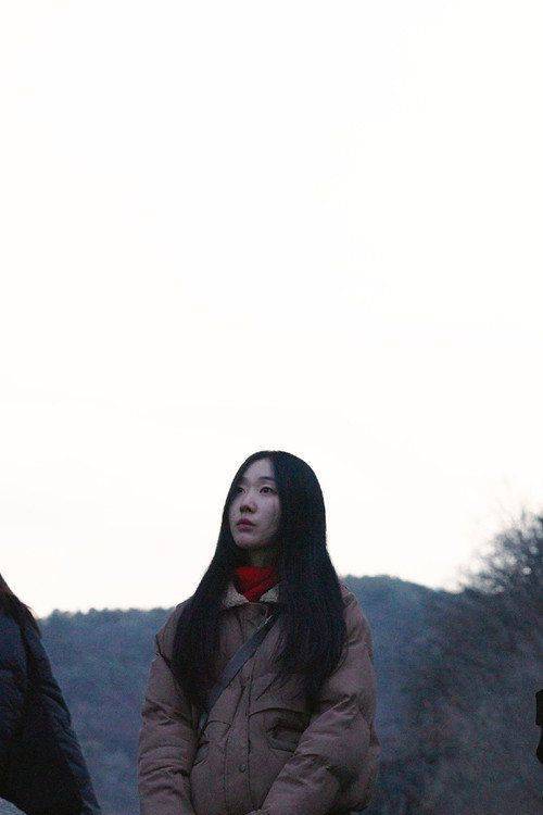 Foto de 당신을 위한 것은 아닌 “2026” 무료 다시보기 자막