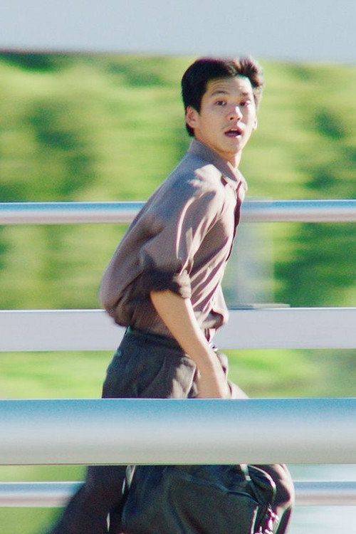 Foto de 영화 「교량의오후」 (2026) 한국어 자막으로 보기